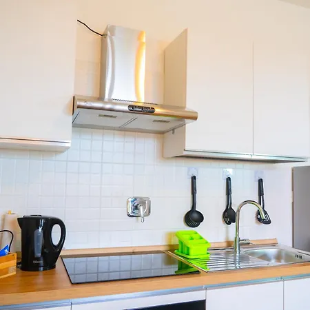 Apartman Paper House